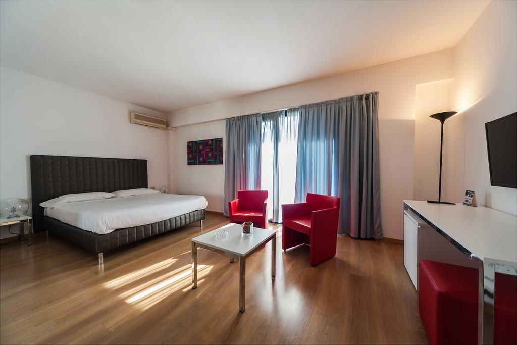 Park Hotel Residence كريما المظهر الخارجي الصورة