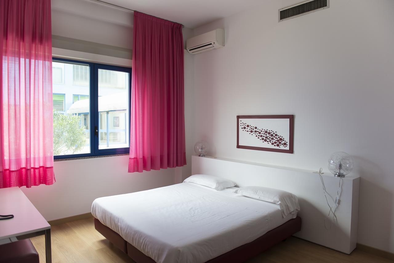 Park Hotel Residence كريما المظهر الخارجي الصورة