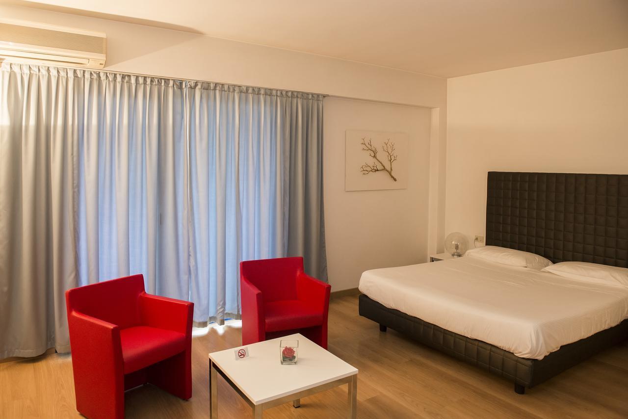 Park Hotel Residence كريما المظهر الخارجي الصورة