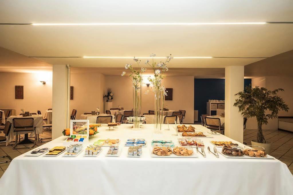 Park Hotel Residence كريما المظهر الخارجي الصورة